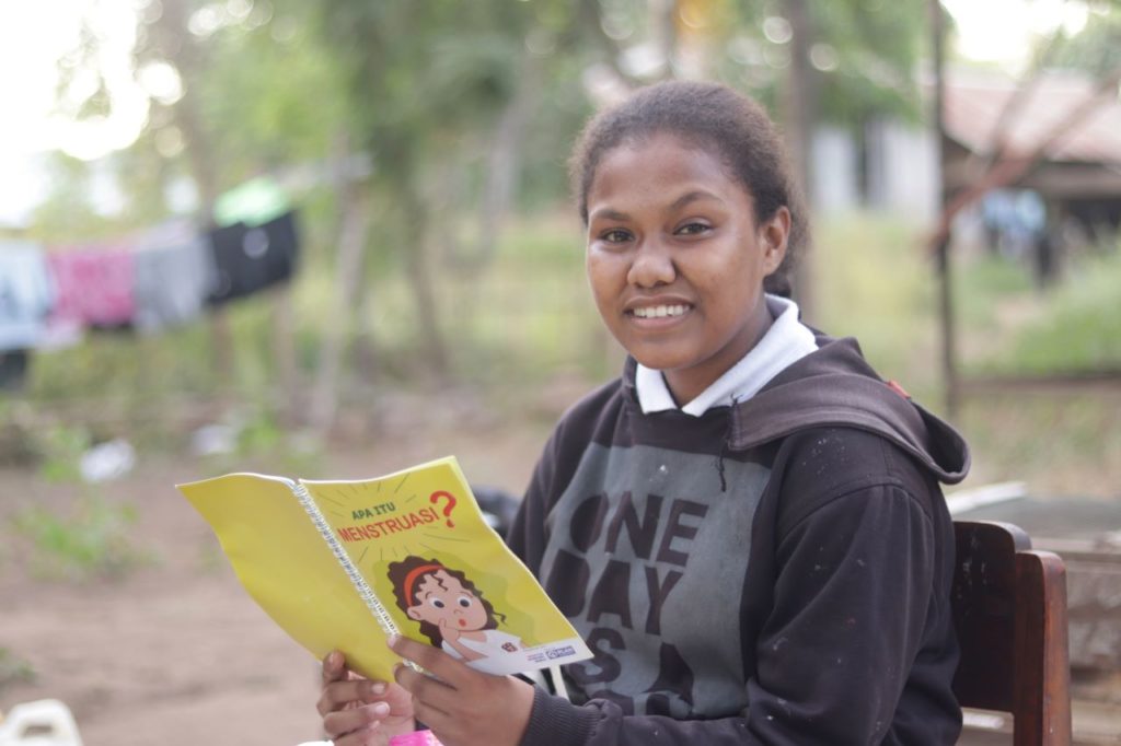 Eping is a girl from Indonesia and fights climate change