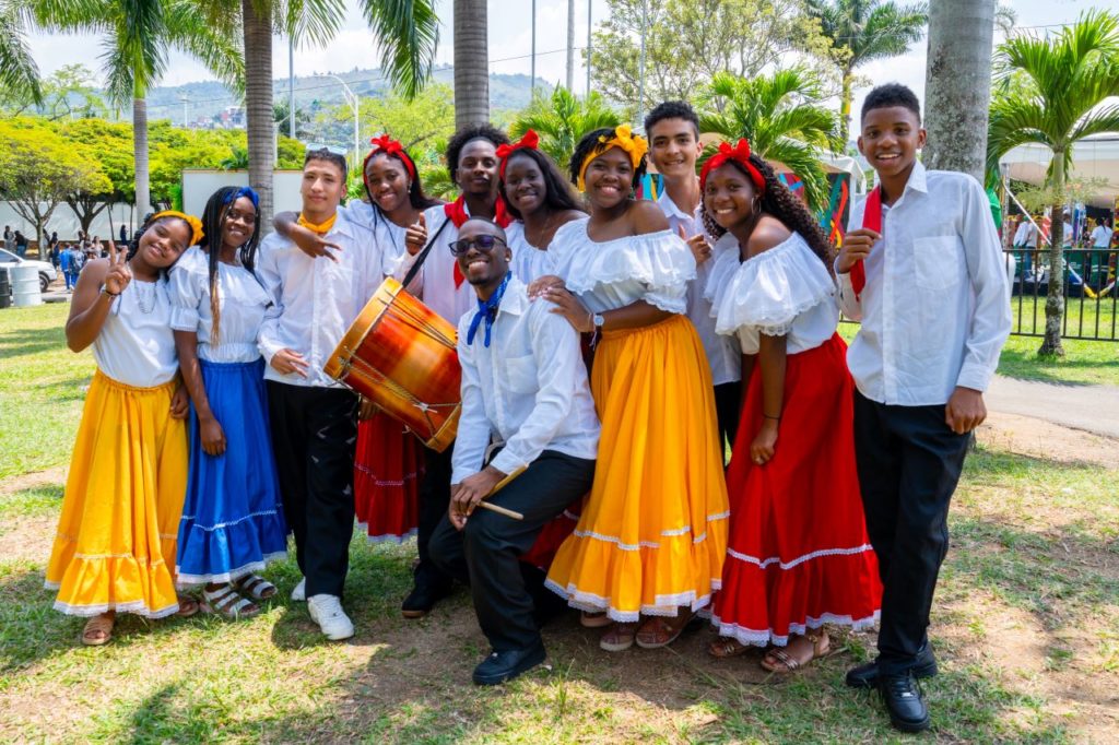A group of young people in Colombia